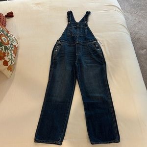 Old Navy denim overalls women’s size 6 NWT